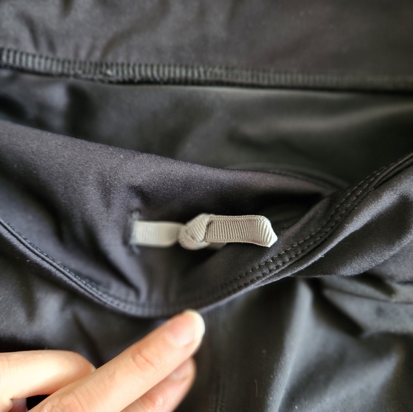 Vuori Omni Performance Black Athletic Shorts - Picture 10 of 12